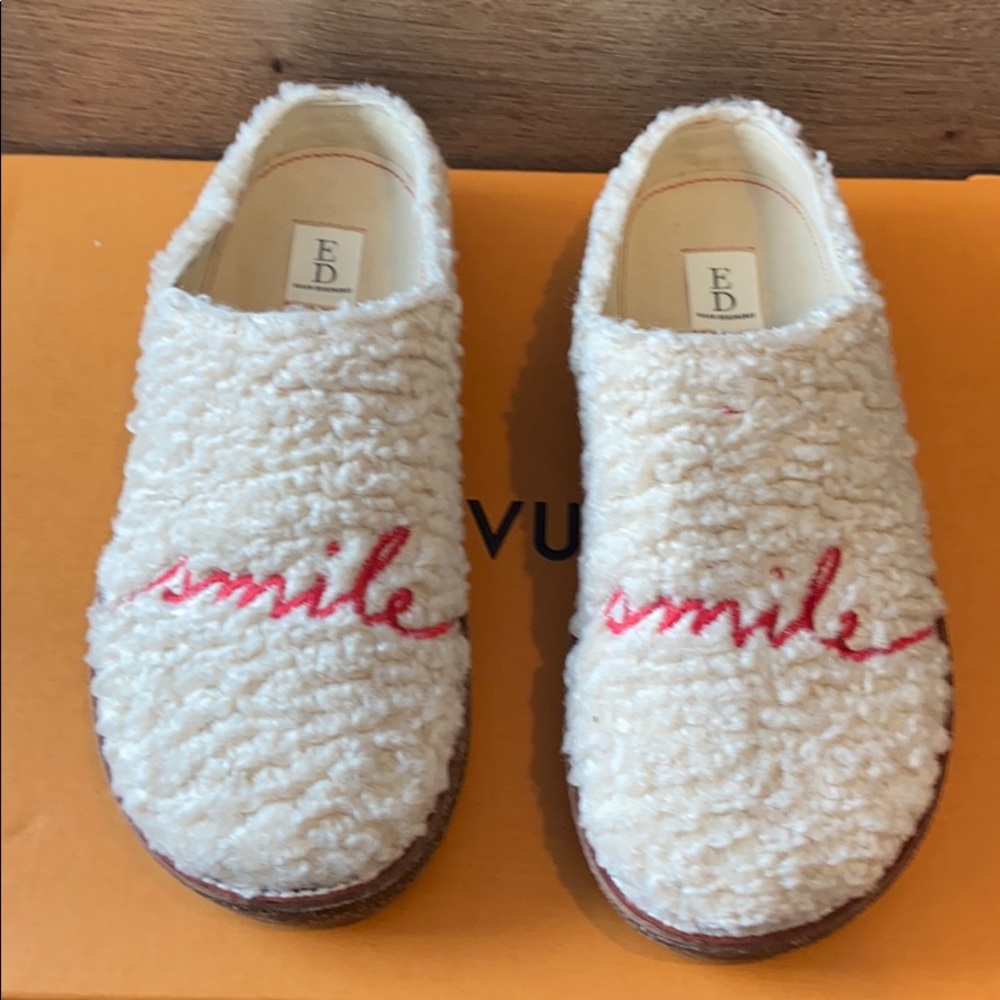 Slippers
